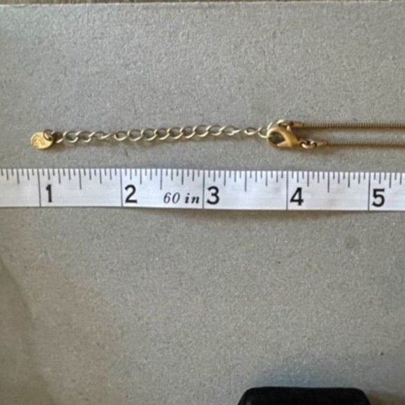 GUBO Metallic Hand-Blown Glass Fused w/ Fine Gold, Brass Chain in 22Kt Finish - Picture 6 of 10